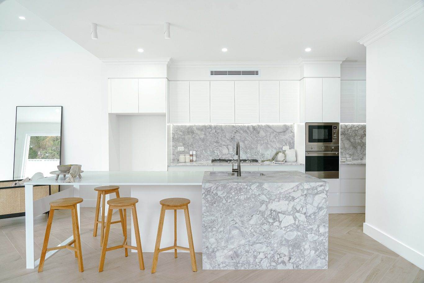CARINGBAH SOUTH PROJECT show tile project