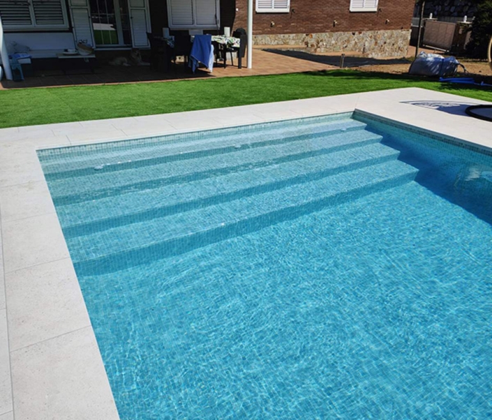 Luxury Spanish Glass Mosaic Pool Tiles